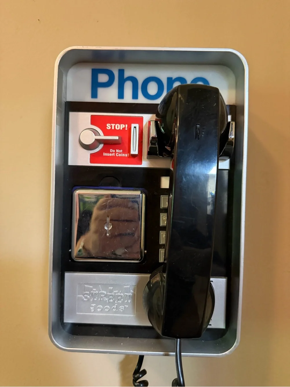 Street goods telephone rare. In great shape. Make offer